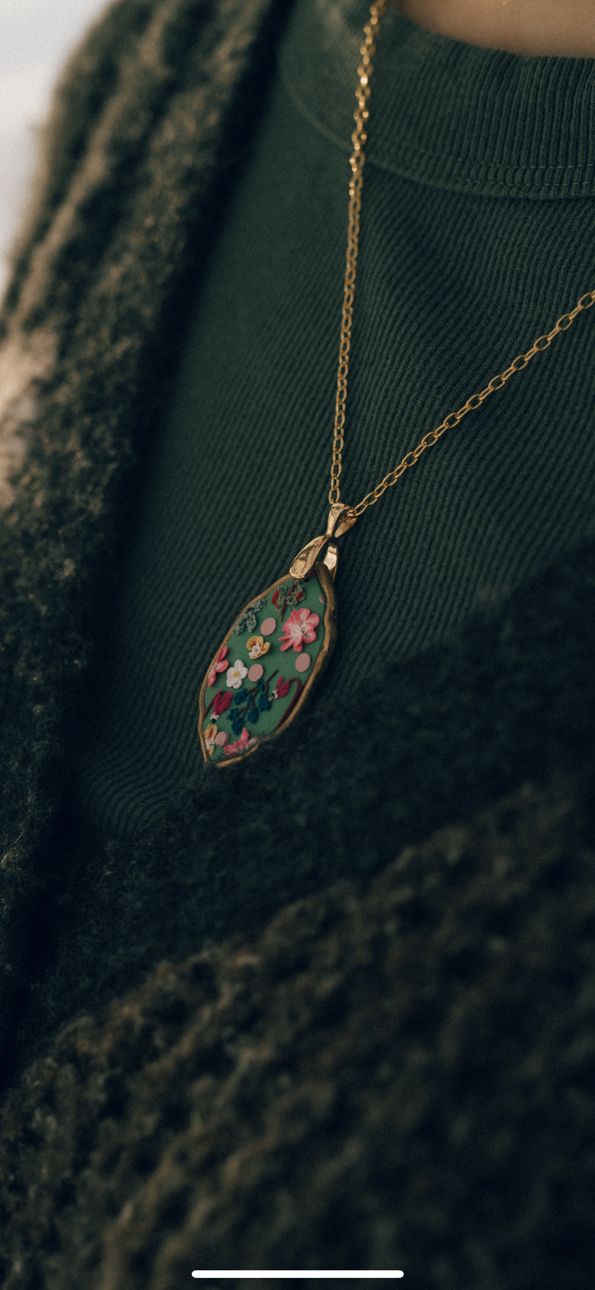 MW Pendant Necklace