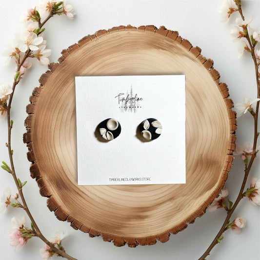 Sweet Magnolia Studs